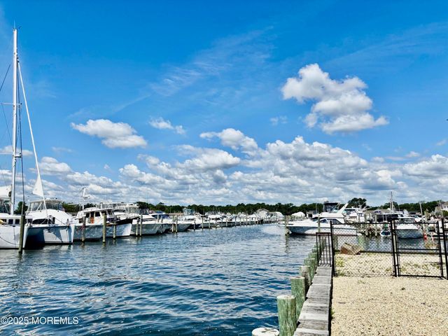 30 Nautilus Road, Waretown, NJ 08758