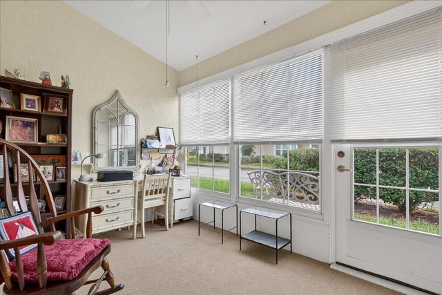 1901 Westminster Circle 1, Vero Beach, FL 32966