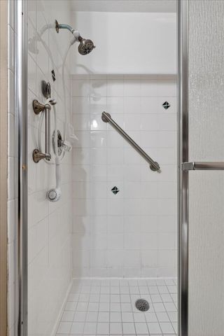 1901 Westminster Circle 1, Vero Beach, FL 32966