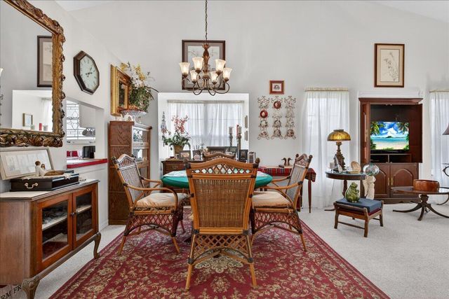 1901 Westminster Circle 1, Vero Beach, FL 32966