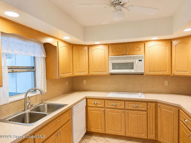 1109 Cabot Drive NE, Melbourne, FL 32905