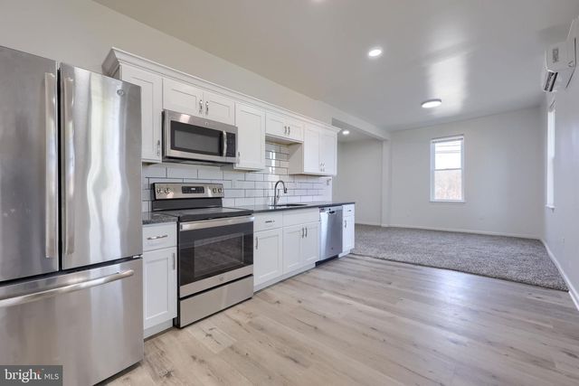 1890 WATER ST, Washington Boro, PA 17582