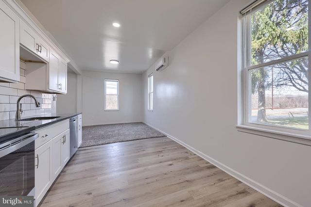 1890 WATER ST, Washington Boro, PA 17582