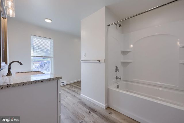 1890 WATER ST, Washington Boro, PA 17582