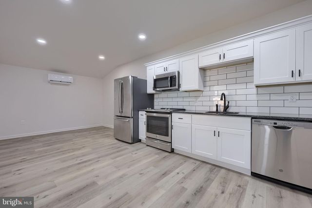 1890 WATER ST, Washington Boro, PA 17582