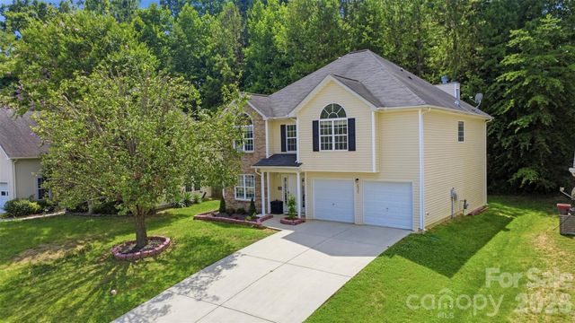 4923 Eagle Creek Drive, Charlotte, NC 28269