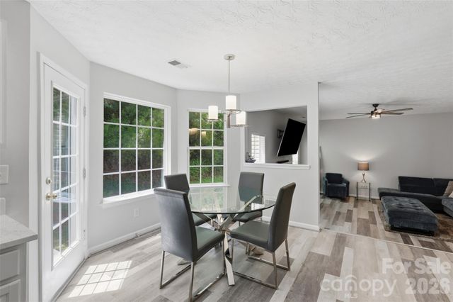 4923 Eagle Creek Drive, Charlotte, NC 28269