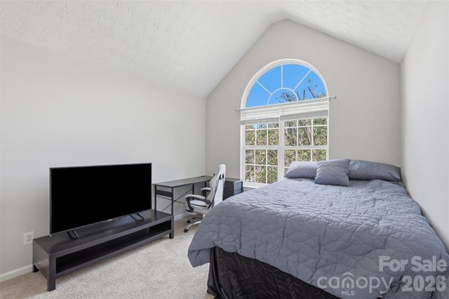 4923 Eagle Creek Drive, Charlotte, NC 28269
