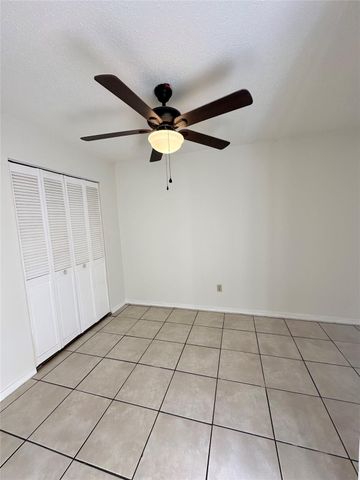 4322 Gillis ST 104, Austin, TX 78745