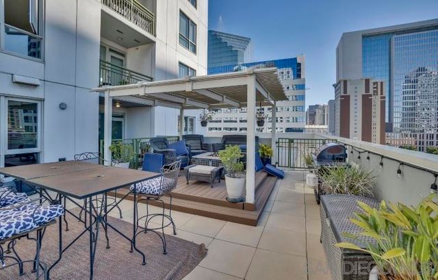 1240 India 1003, San Diego, CA 92101