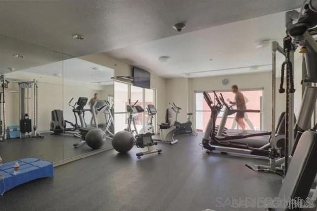 1240 India 1003, San Diego, CA 92101