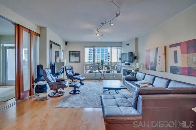 1240 India 1003, San Diego, CA 92101