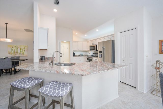 1539 HARTSVILLE TRAIL, The Villages, FL 32162