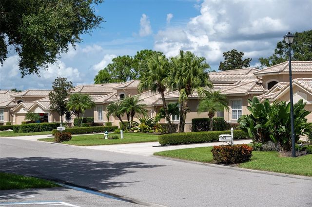 5111 PEPPERMILL COURT, Sarasota, FL 34241
