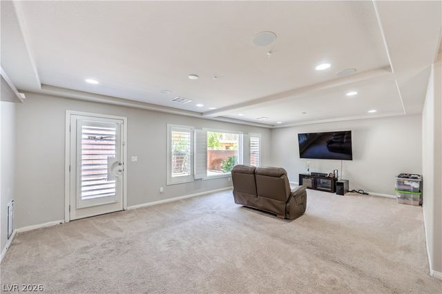 6042 Crown Palms Avenue, Las Vegas, NV 89139