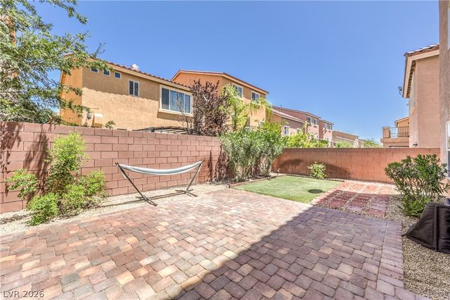 6042 Crown Palms Avenue, Las Vegas, NV 89139