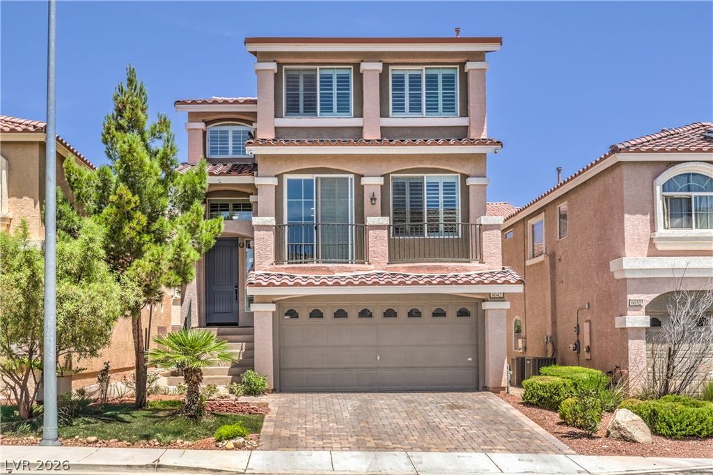 6042 Crown Palms Avenue, Las Vegas, NV 89139