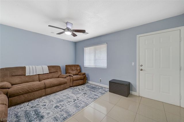 10335 Midseason Mist Street, Las Vegas, NV 89183