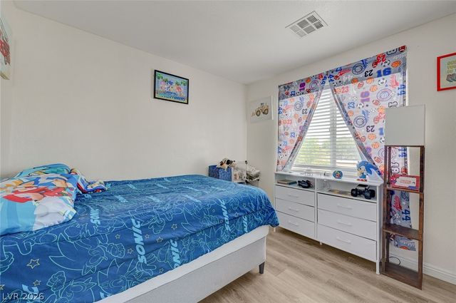 10335 Midseason Mist Street, Las Vegas, NV 89183