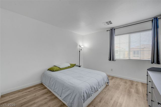 10335 Midseason Mist Street, Las Vegas, NV 89183