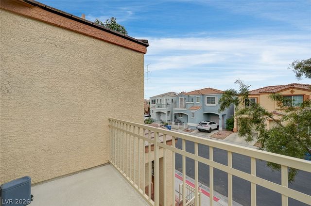10335 Midseason Mist Street, Las Vegas, NV 89183
