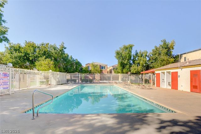 10335 Midseason Mist Street, Las Vegas, NV 89183