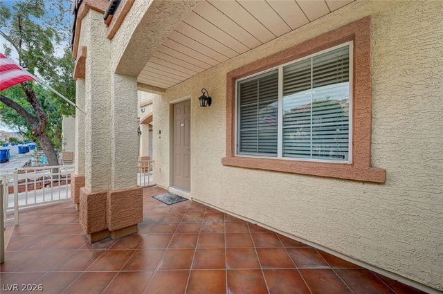 10335 Midseason Mist Street, Las Vegas, NV 89183