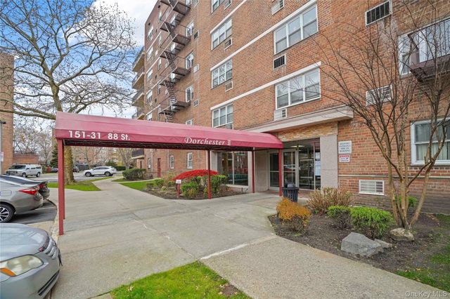 151-31 88th Street 1B, Howard Beach, NY 11414