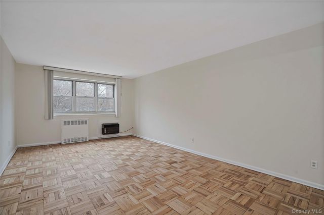 151-31 88th Street 1B, Howard Beach, NY 11414