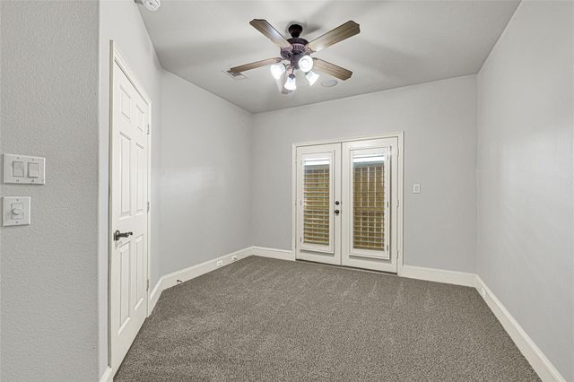 5206 Washington Avenue, Houston, TX 77007