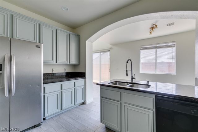 972 Paisley Street, Las Vegas, NV 89145