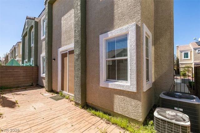 972 Paisley Street, Las Vegas, NV 89145