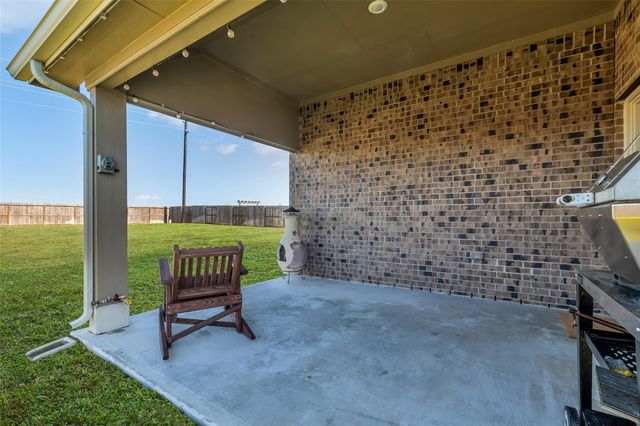15315 Lake Front Drive, Baytown, TX 77523