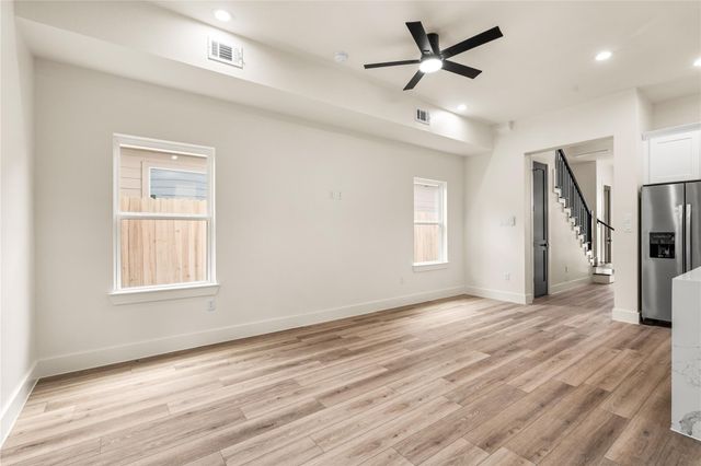 7901 Grandview Street B, Houston, TX 77051