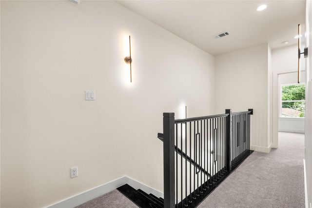 7901 Grandview Street B, Houston, TX 77051