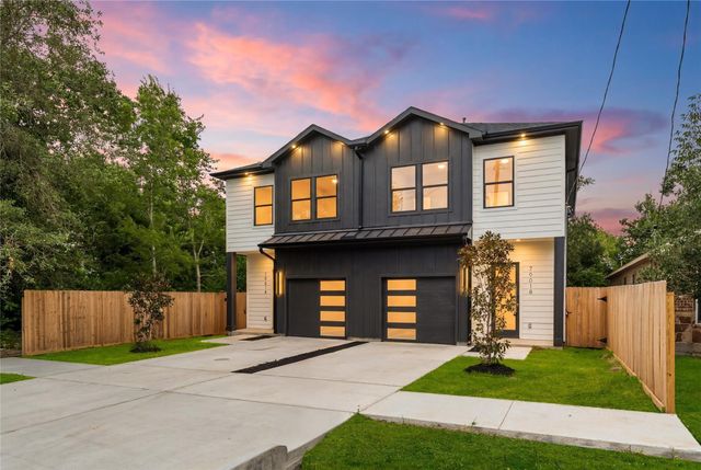 7901 Grandview Street B, Houston, TX 77051