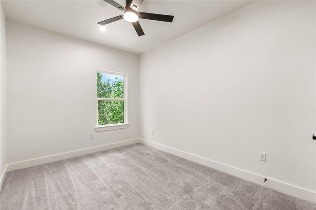 7901 Grandview Street B, Houston, TX 77051