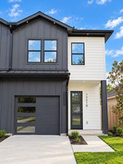 7901 Grandview Street B, Houston, TX 77051