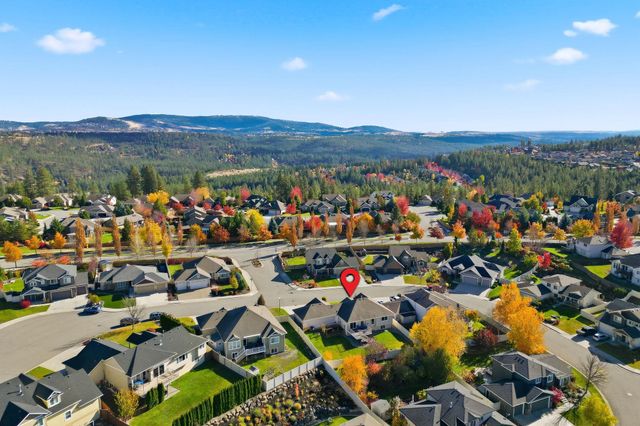 1002 W Highpeak Dr, Spokane, WA 99224