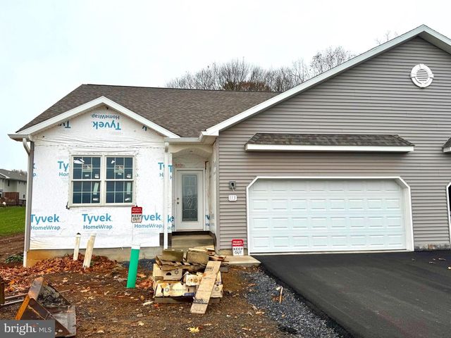 113 BILBERRY CIR, Bellefonte, PA 16823
