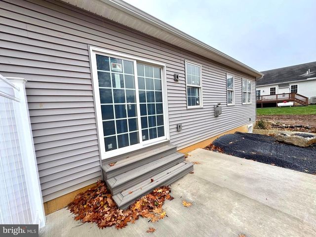 113 BILBERRY CIR, Bellefonte, PA 16823