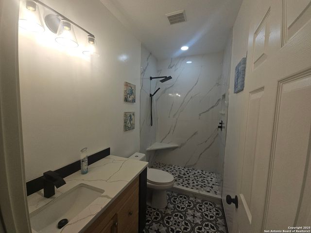 12611 Sandtrap, San Antonio, TX 78217