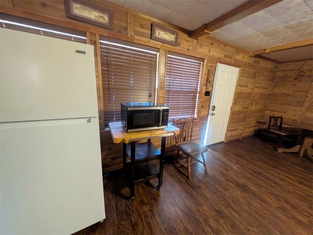 57 NC 2900, Marble Falls, AR 72648