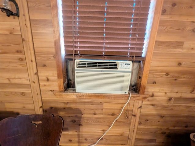 57 NC 2900, Marble Falls, AR 72648