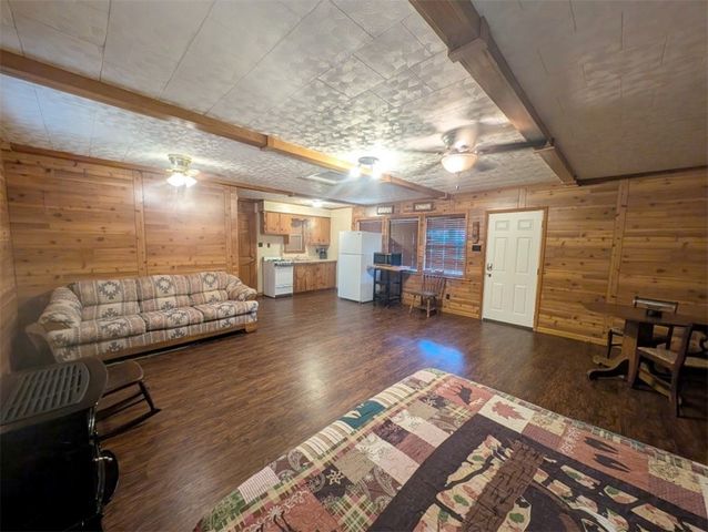 57 NC 2900, Marble Falls, AR 72648