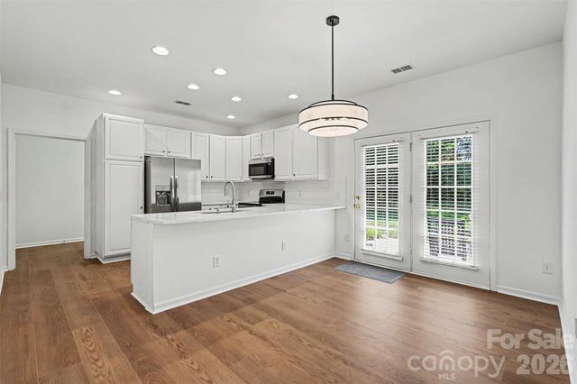 9330 Duckhorn Drive, Charlotte, NC 28277