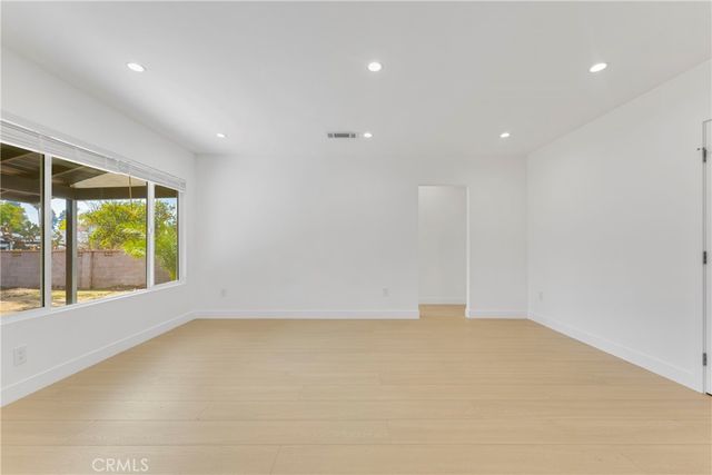 14826 Hagar Street, San Fernando, CA 91345