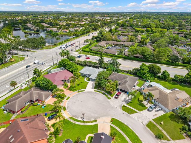 117 Hemingway Court, Royal Palm Beach, FL 33411