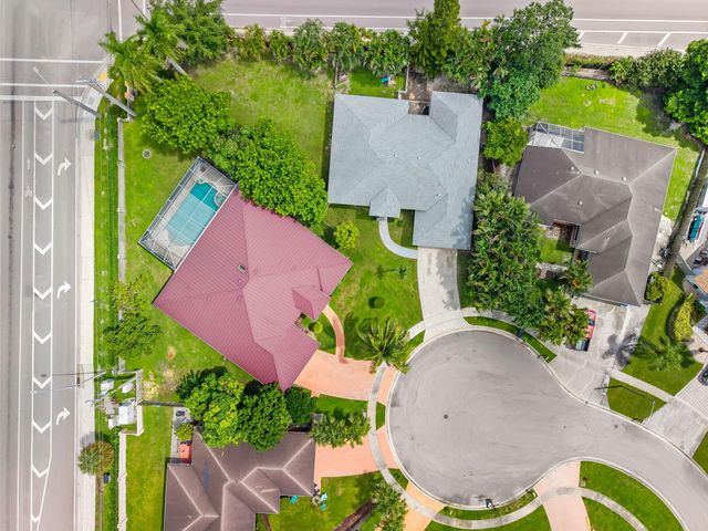 117 Hemingway Court, Royal Palm Beach, FL 33411