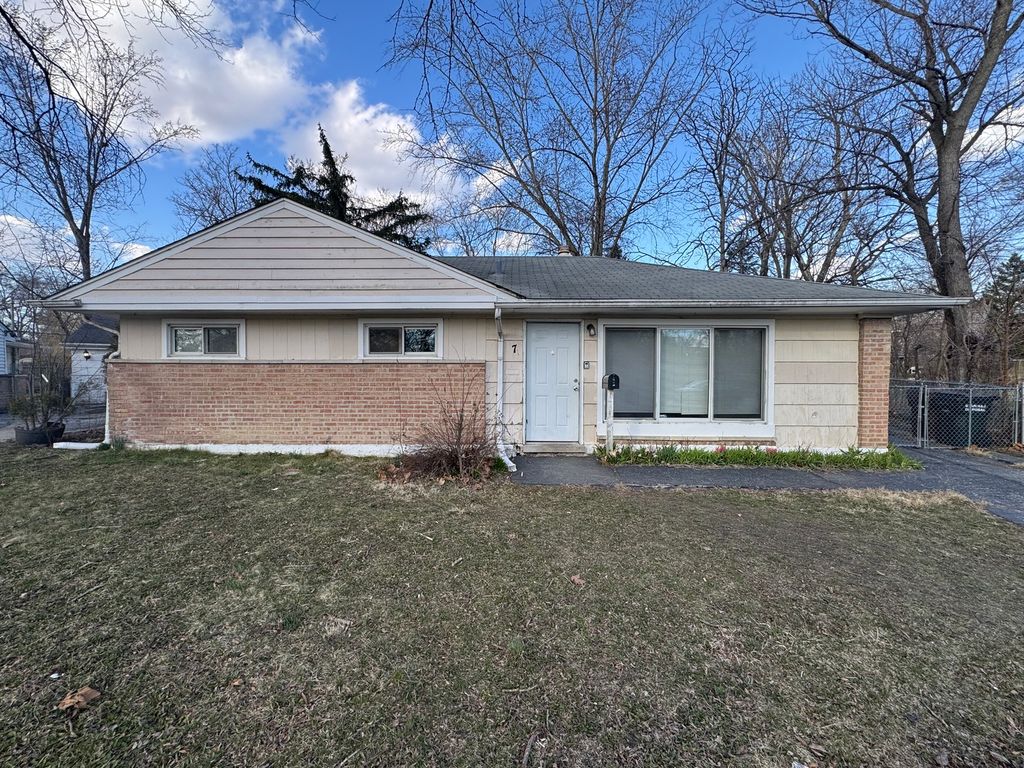 7 MONEE Court, Park Forest, IL 60466